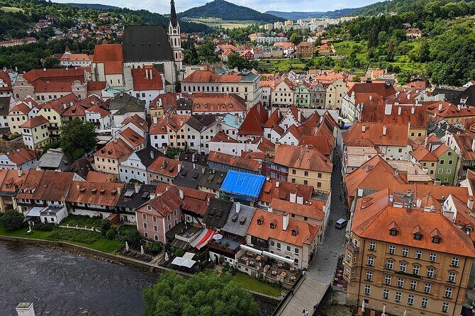 Private Day Trip to Cesky Krumlov from Passau; Includes 1,5 Hour Guided Tour - FAQs