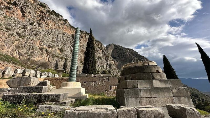 Private Day Trip to Delphi From Athens - How the Private Transport Enhances Your Visit