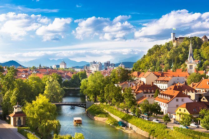 Private Day Trip to Ljubljana and Bled From Zagreb - Key Points