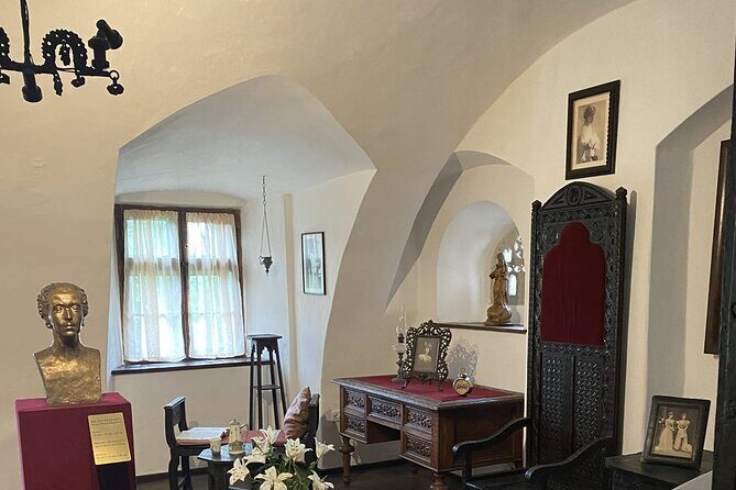 Private Day Trip to Peles Palace, Dracula's Castle and Brasov - Pricing and Value