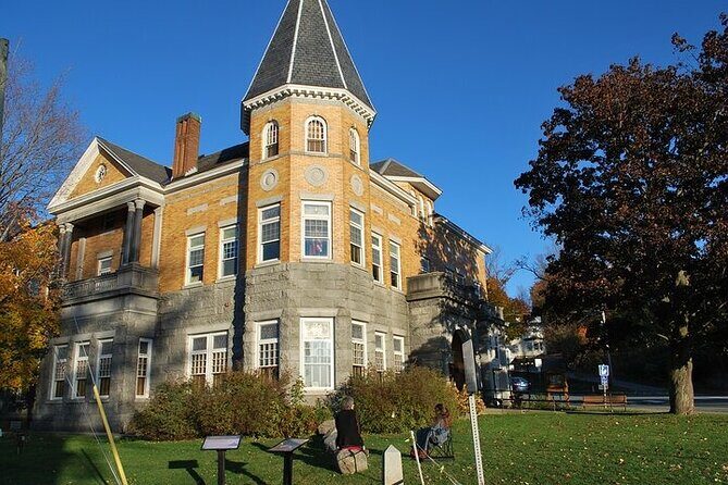 Private day trip to The Eastern Townships - FAQ