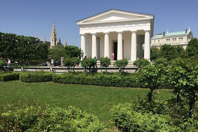 Private Day Trip to Vienna from Bratislava - The Sum Up