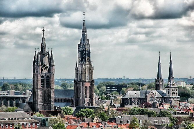 Private Delft and The Hague Tour incl. Madurodam from Amsterdam - Frequently Asked Questions