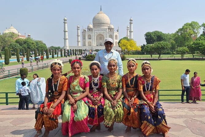 Private Delhi Tour : Monuments , Rickshaw Ride & Local Heritage - FAQs