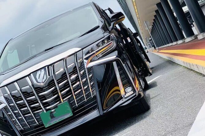 Private departure transfer from central Osaka city to Itami airport (ITM) - Osaka to Itami Airport Private Transfer — A Practical and Comfortable Exit