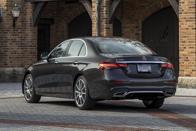 Private Departure Valencia City to Valencia Airport VLC by Sedan - Private Departure Valencia City to Valencia Airport VLC by Sedan: A Smooth Exit from Spain’s Vibrant City