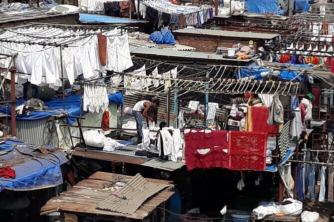 Private Dharavi Slum and Sightseeing Tour with Car - Key Points