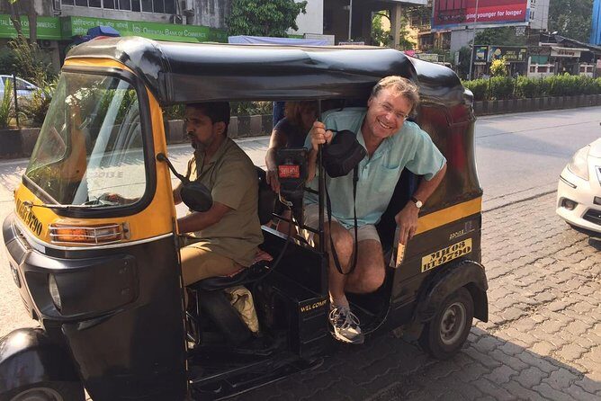 Private Dharavi Slum Tour with Transport and Refreshments - A Closer Look at the Dharavi Slum Tour