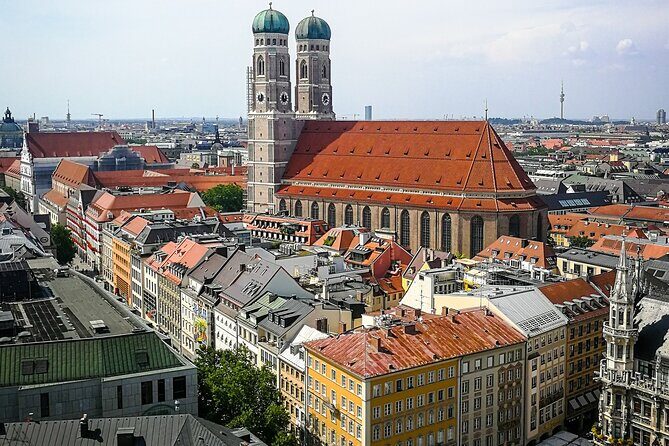 Private direct transfer from St. Moritz to Munich - The Details of Your Transfer Experience