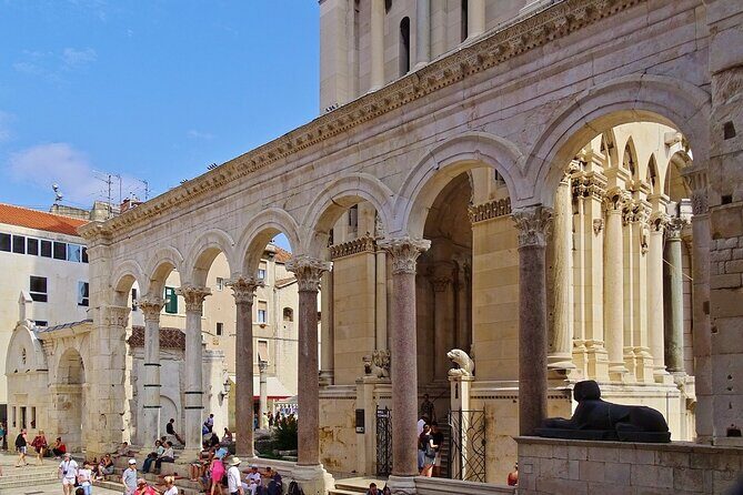 Private Direct Transportation From Dubrovnik to Split - The Experience of a Private Driver