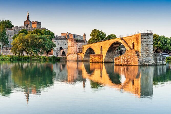 Private discovery of Provence in 1 day from Aix en Provence - Exploring Provence in a Day: An In-Depth Review
