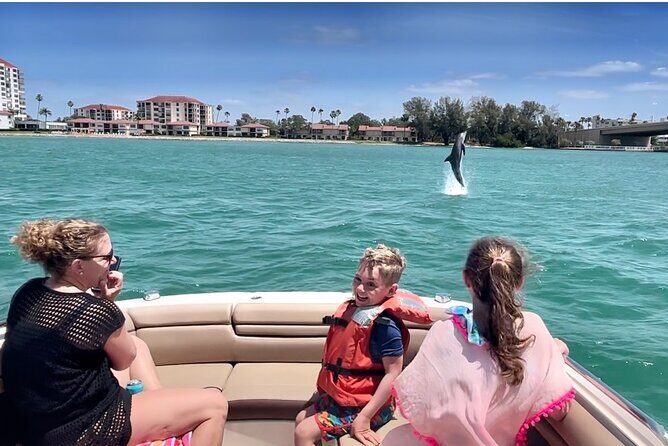Private Dolphin & Architecture Tour in St. Petersburg, Fl - Key Points