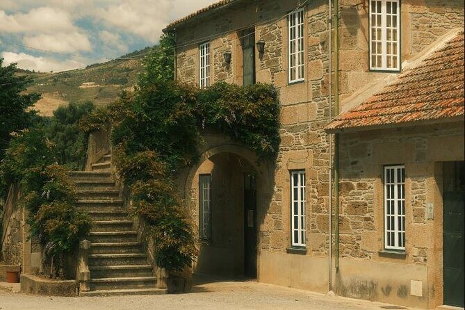 Private Douro Valley Tour with Lunch & Wines - FAQs