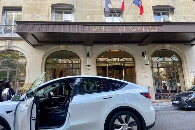 Private Driver between Paris and Charles De Gaulle / Orly Airport - Key Points