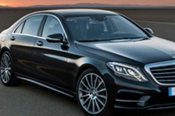 Private driver from Naples airport to the center or vice versa - An In-Depth Look at the Naples Private Transfer Experience
