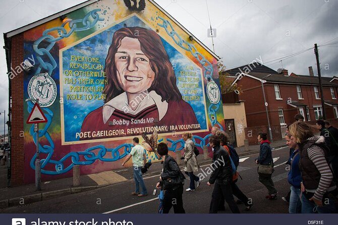Private Driver Guided Day Tour of Belfast - The Sum Up