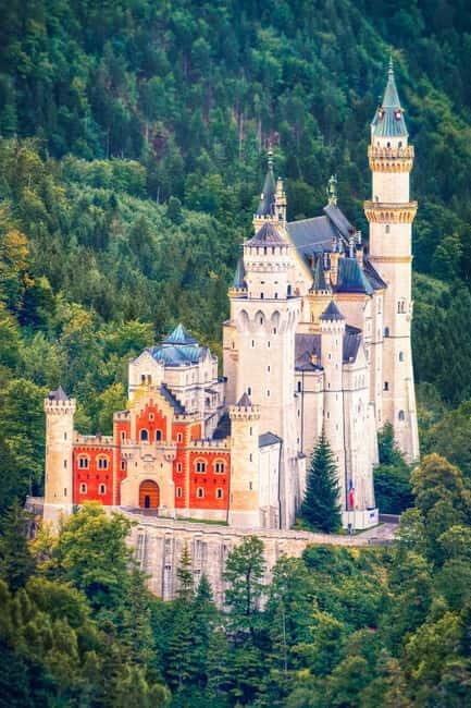 Private driver: Munich to Neuschwanstein Castle - Limitations and Considerations