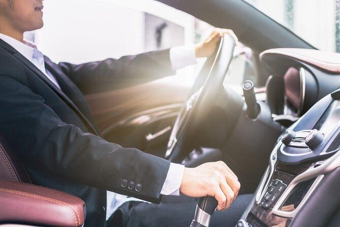 Private Driver to Bucharest from Airport Henri Coanda OTP - Inside the Transfer Experience: What to Expect