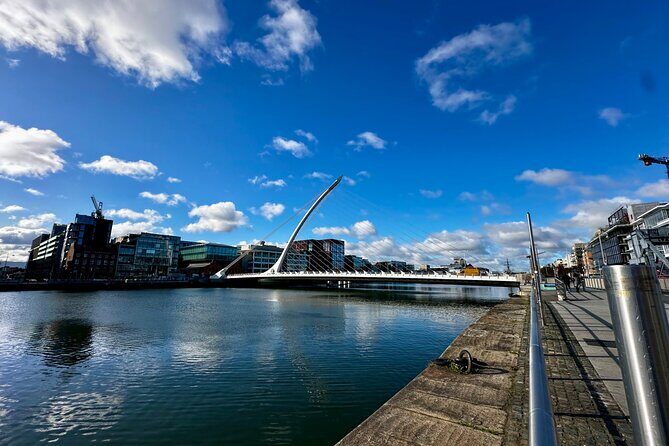 Private Dublin City tour - A Closer Look: The Experience and Why It Matters