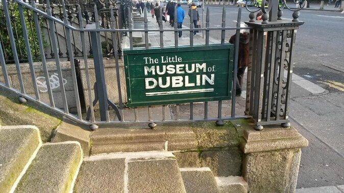 Private Dublin Tour for Families with a Local, 100% Personalized - Key Points
