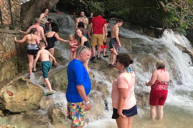 Private Dunn's River and Bamboo Rafting Combo from Ocho Rios - Who Should Consider This Tour?