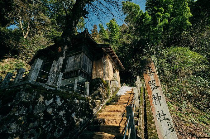 Private Echizen Lacquer Painting Experience and Cycling Tour - Ending at SAVA!STORE