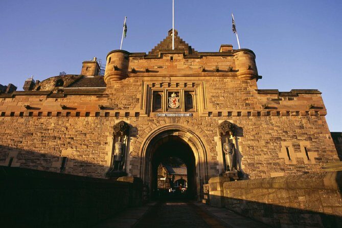 Private Edinburgh Castle Tour - Key Points