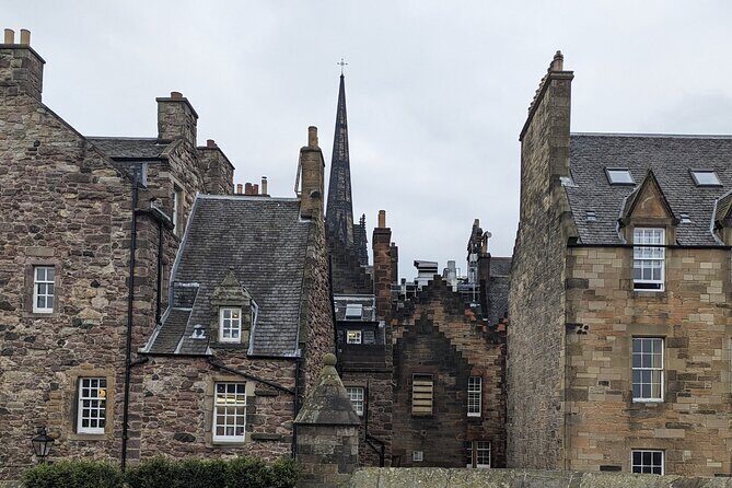 Private Edinburgh Old Town and Royal Mile Walking Tour - A Deep Dive into the Edinburgh Old Town and Royal Mile Experience