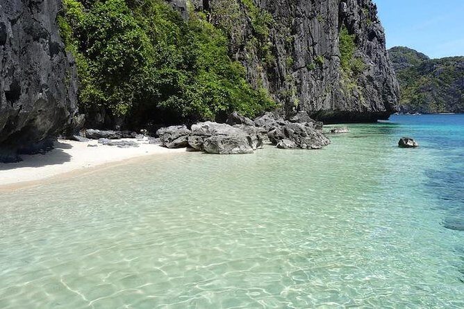 PRIVATE El Nido Tour D Island Hopping - Key Points