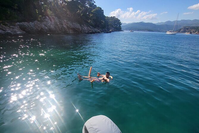 Private Elaphiti Islands Boat Tour Tailor-Made 8h - FAQs