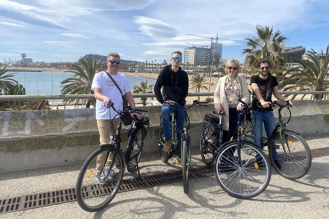 Private electric bike tour - Discovery of Barcelona - Exploring Barcelona on Two Wheels: A Deep Dive into the Electric Bike Tour