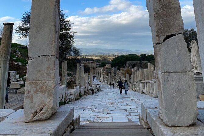 Private Ephesus and Artemis Temple Half Day Tour / On Time Return - Exploring the Ancient City of Ephesus