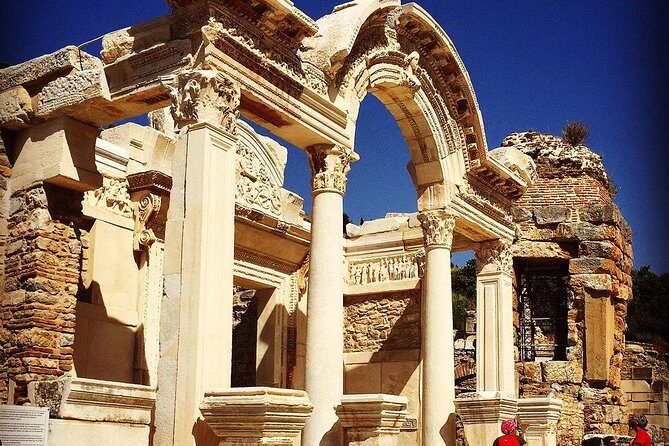 Private Ephesus and Sirince VillageTour fromKusadasi Cruiser Only - Authentic Local Experiences and Tips