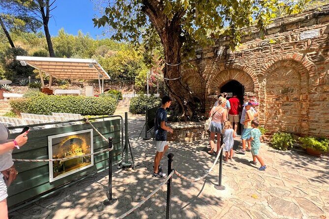Private Ephesus Tour For Cruise Guests with Skip The Lines Ticket - FAQs