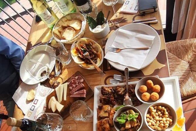 Private Etna tour from Messina Cruise Terminal+ Lunch at Winery - Who Should Book This Tour?