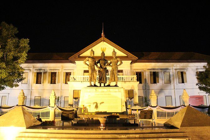 Private Evening! Crisscross Chiang Mai's Night by the classic Tuk Tuk - FAQ