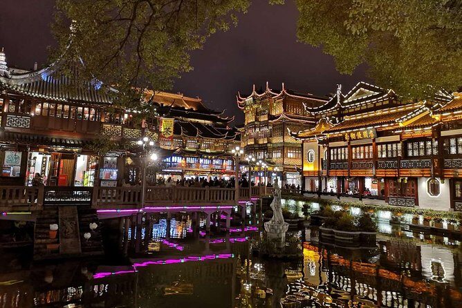 Private Evening Tour: VIP Huangpu River Cruise and Shanghai Lights - Starting at Yuyuan Old Street