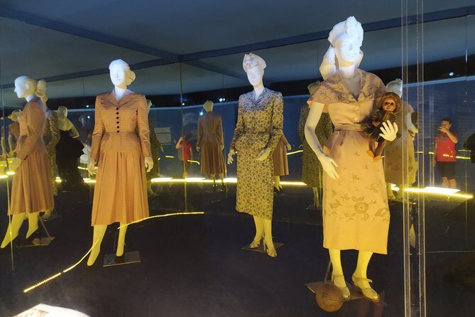 Private Evita and Peronism Historical Tour in Buenos Aires - Key Points