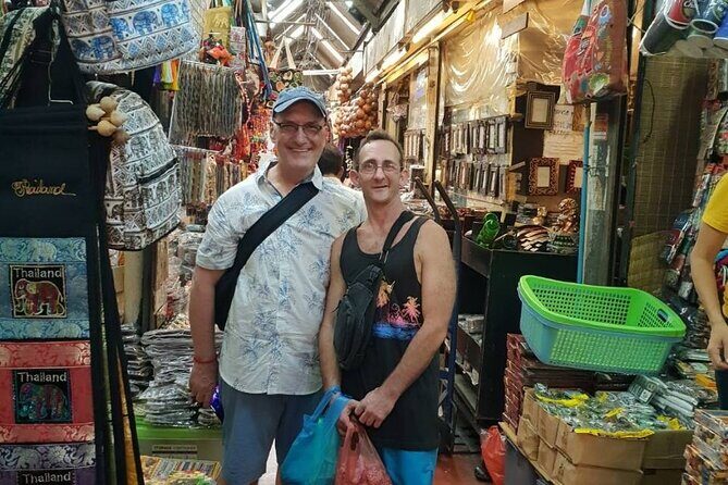 Private Exclusive Guided Chatuchak Weekend Market Shopping Tour - FAQ