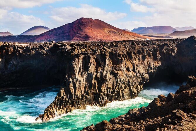 Private excursion in Lanzarote, minibus and guide available - Exploring Lanzarote in Style: A Deep Dive into the Private Tour
