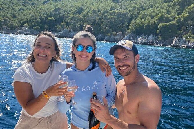 Private Experience Full-day Sailing in Ibiza and Formentera - FAQs