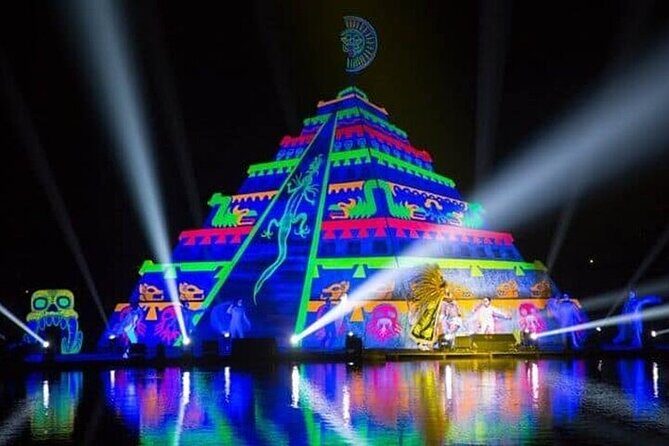 Private Experience to Chichen Itza's Video Mapping - A Night at Chichen Itza with Video Mapping: A Private Experience