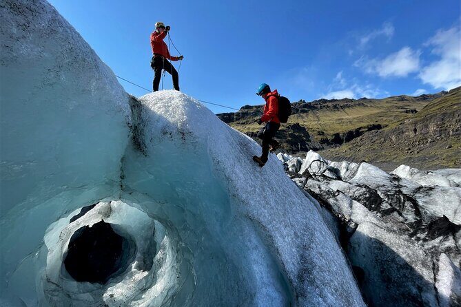 Private Extreme Encounter w/ ropes on Sólheimajökull Glacier - Exploring the Sólheimajökull Glacier: A Practical Guide