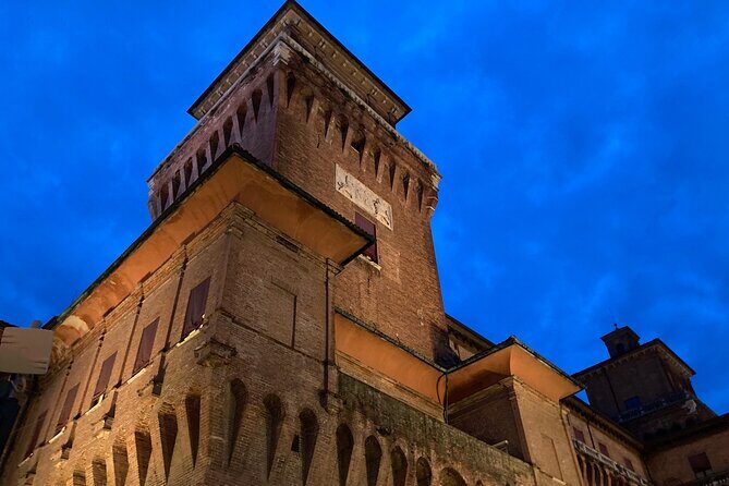 Private Ferrara Tour of City Highlights by Night - Key Points