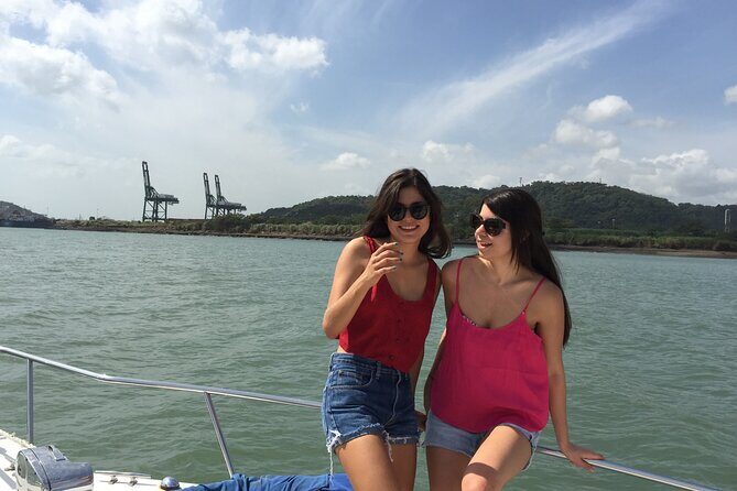 Private Fishing & Scenic Cruise  27ft Proline | Panama Bay - The Experience in Detail