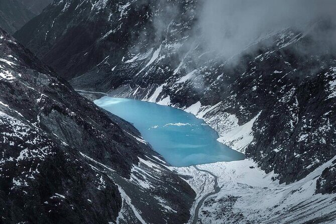 Private Flight: 4 Glaciers with 2 Snow Landings - 60mins - The Sum Up
