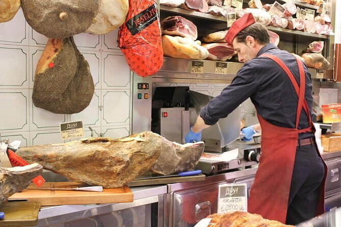 Private Florence Market Tour and Pasta Making Class with Cinzia - Exploring the Florence Market Tour and Pasta Making Experience