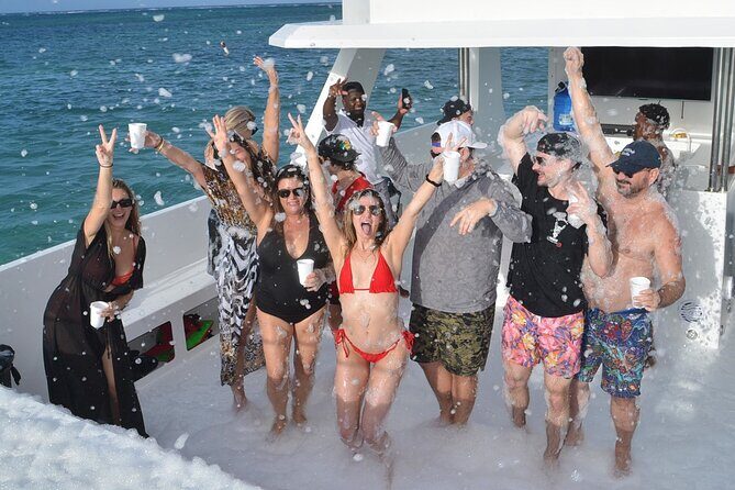 Private Foam Boat Party with Snorkeling in Punta Cana - Discovering the Natural Pool