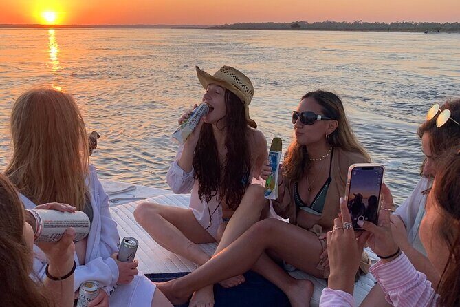 Private Folly Beach Dolphin Cruise (up to 12) - Exploring the Scenic Salt Marshes of Charleston