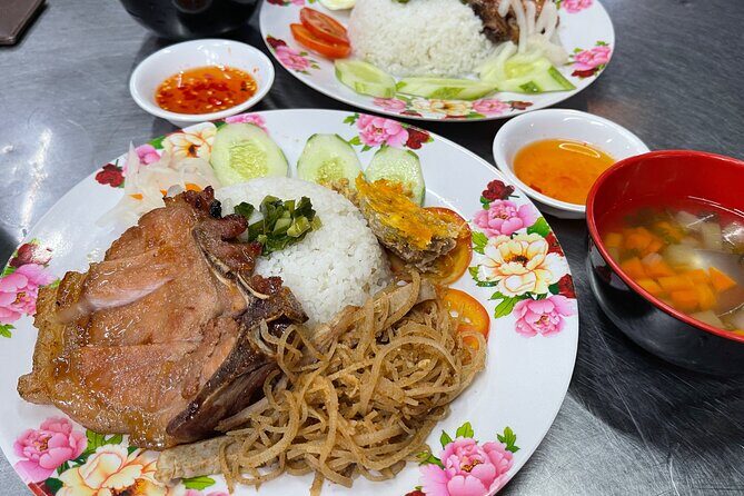 Private Food Tour In Ho Chi Minh City With Saigon Vibes - A Tasty Introduction to Ho Chi Minh City’s Best Food